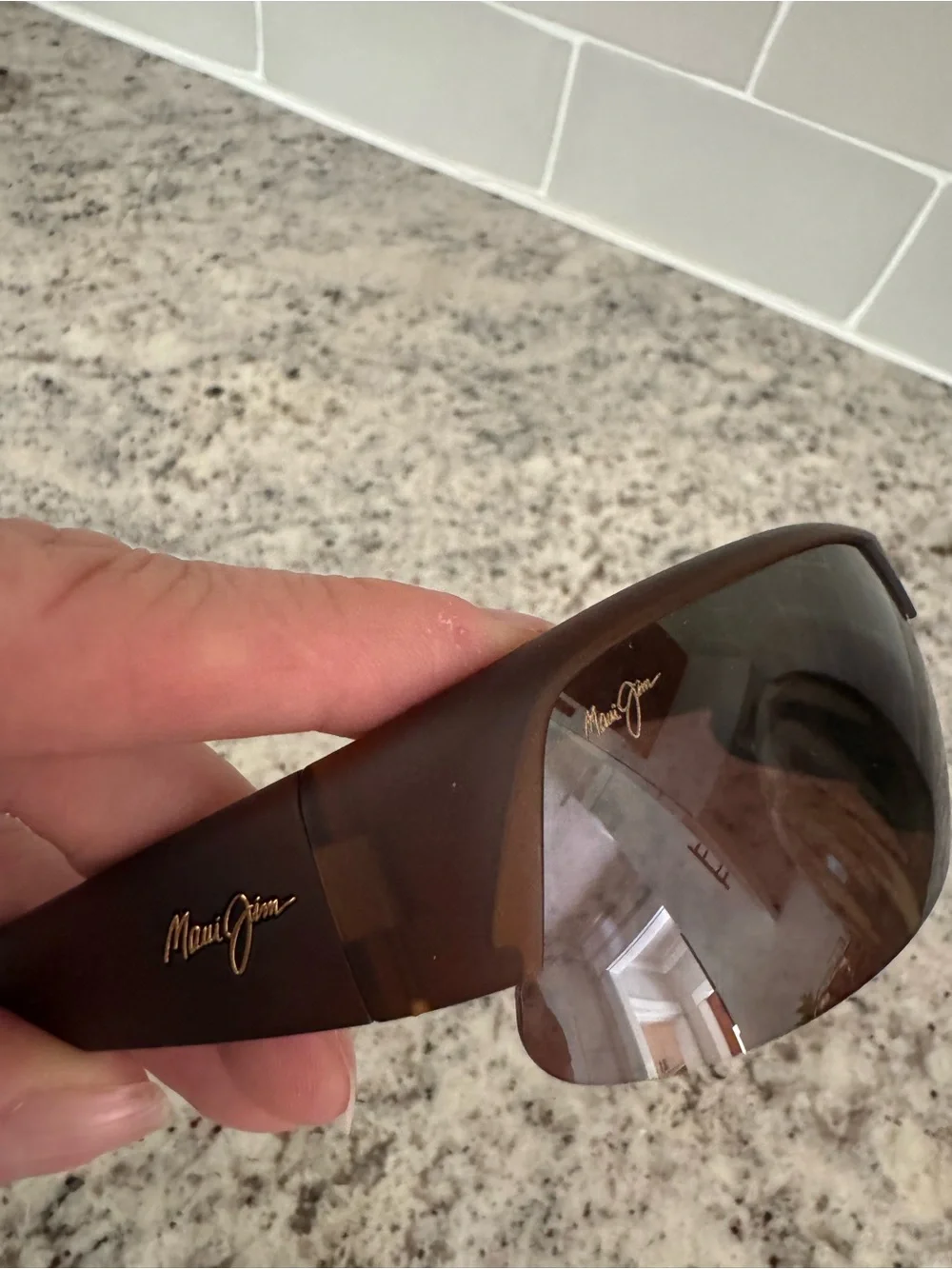MAUI JIM Polarized Sunglasses MJ 523 26M Switchbacks Rootbeer Brown HCL Bronze